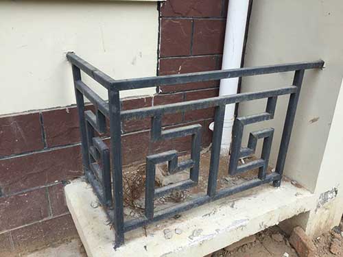 产品名称：锌钢护栏楼梯扶手
